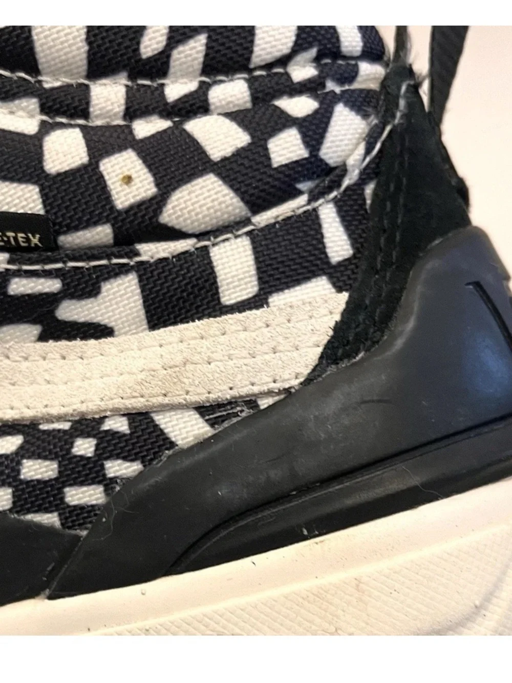 Vans Unisex Ultrarange Exo Hi Gore-Tex MTE-2 High Top Trail Sneakers Shoes 8/9.5
